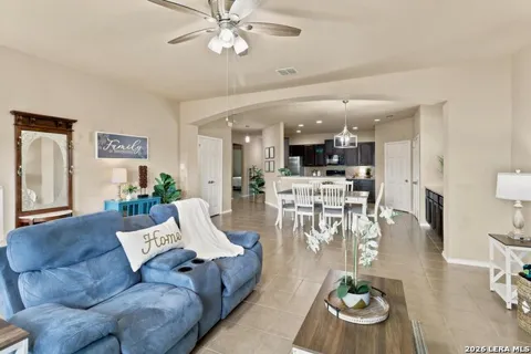 5618 Ivans Farm