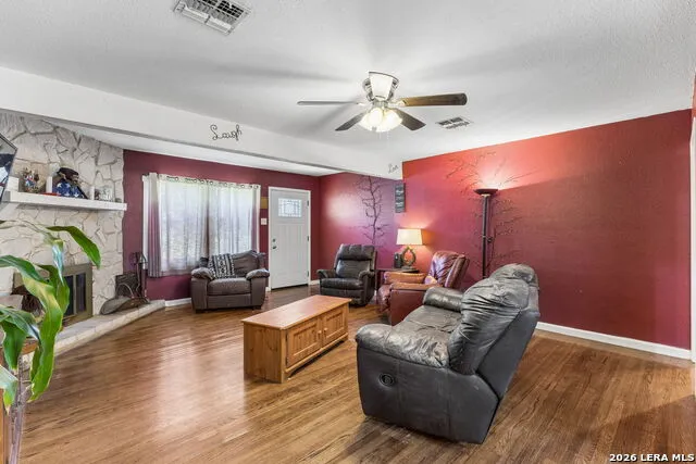 600 Winburn Ave Schertz, TX 78154