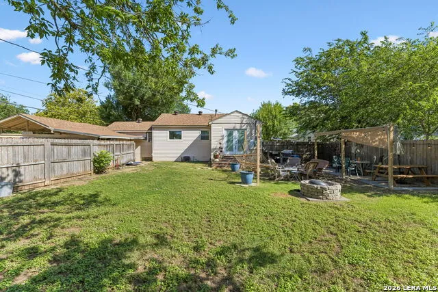 600 Winburn Ave Schertz, TX 78154