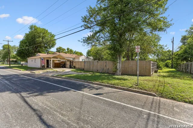 600 Winburn Ave Schertz, TX 78154