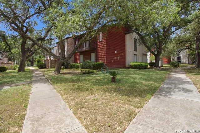 3803 Barrington St #3D San Antonio, TX 78217