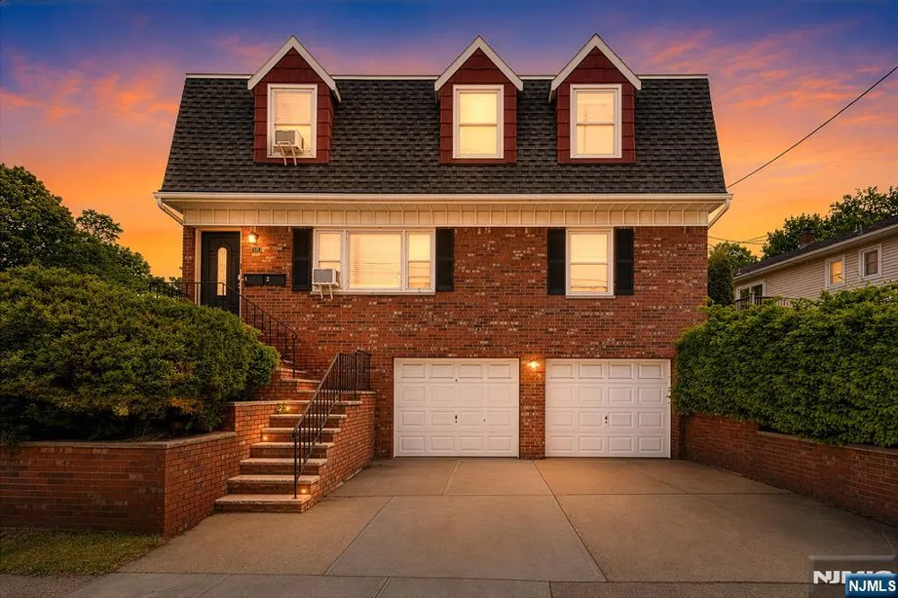 31 Marginal Road Rutherford, NJ 07070