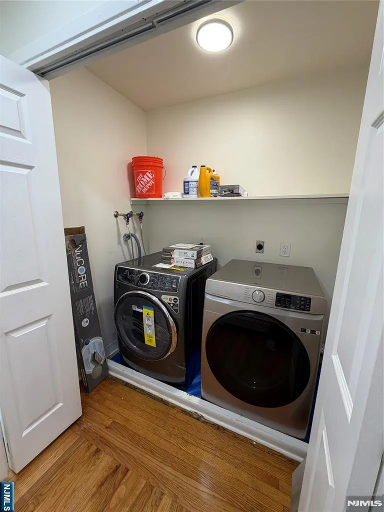 31 Marginal Road Rutherford, NJ 07070