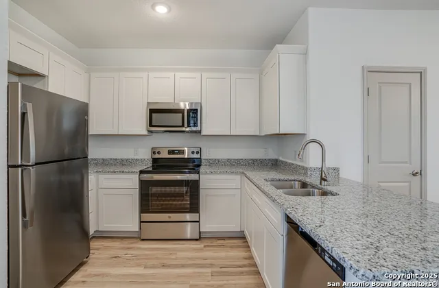 13838 Enzo Gate San Antonio, TX 78253