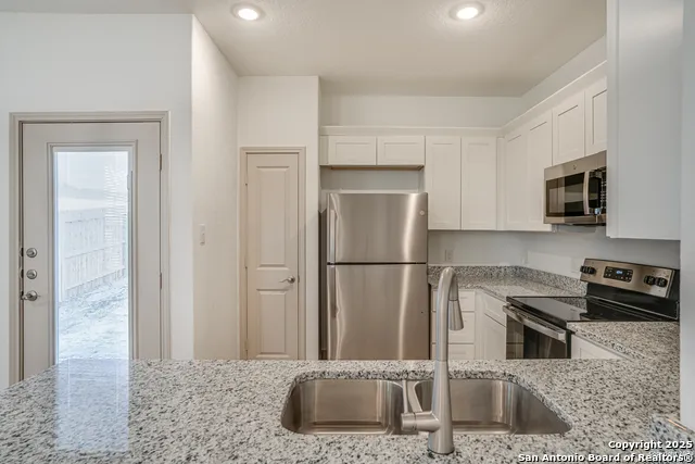 13838 Enzo Gate San Antonio, TX 78253