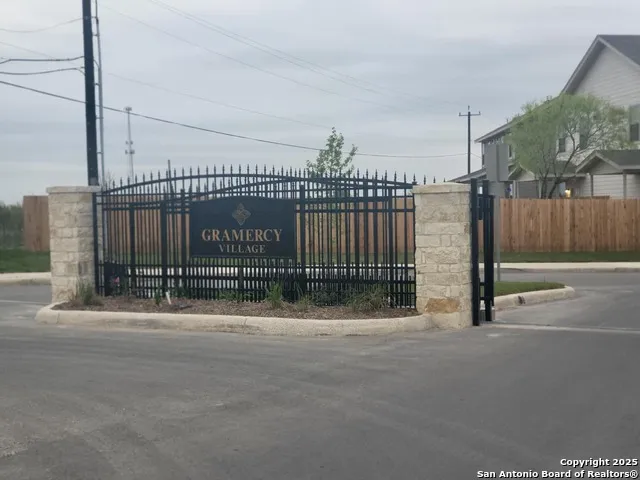 13838 Enzo Gate San Antonio, TX 78253
