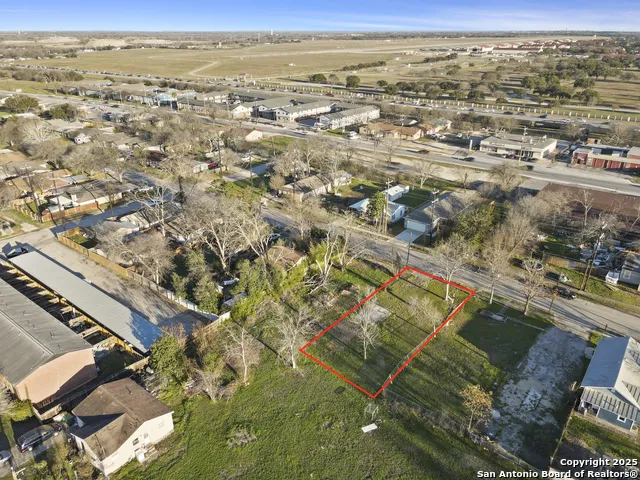 217 E LINDBERGH BLVD Universal City, TX 78148