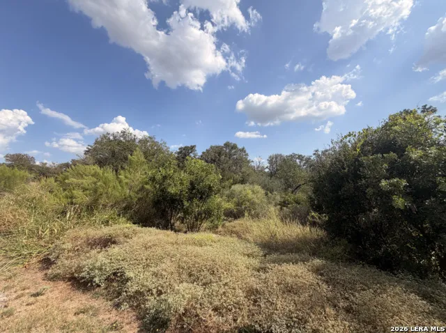 13 PRIVATE ST San Antonio, TX 78223