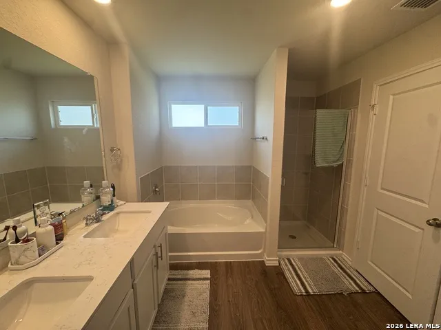 1739 Lavender Crk San Antonio, TX 78245