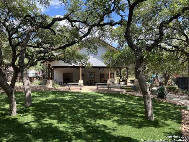 5 Willow Heights Dr San Antonio, TX 78254