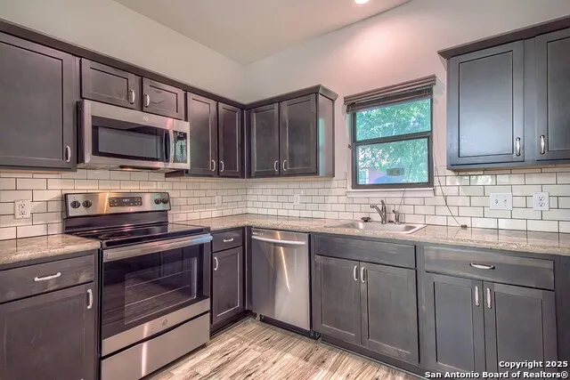 519 Arthur St Unit # 101 San Antonio, TX 78202