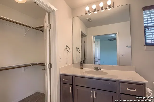 519 Arthur St Unit # 101 San Antonio, TX 78202