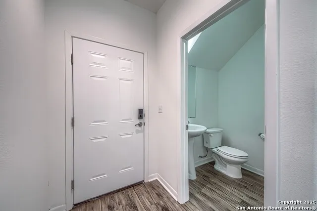 519 Arthur St Unit # 101 San Antonio, TX 78202