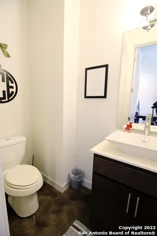 236 E Cevallos Unit UNIT 101 San Antonio, TX 78204