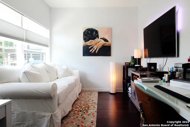 236 E Cevallos Unit UNIT 101 San Antonio, TX 78204
