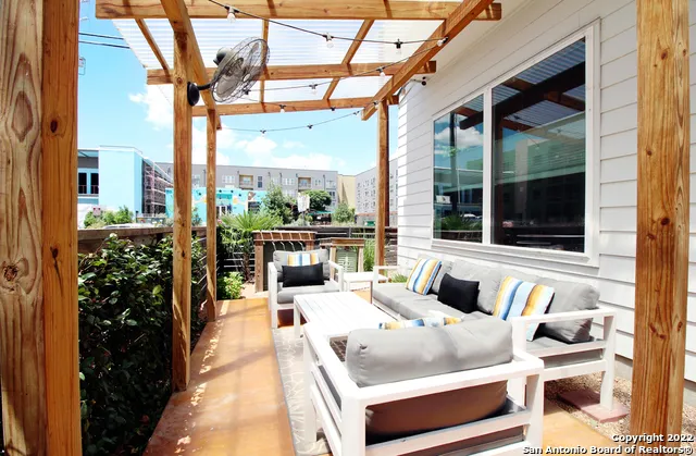 236 E Cevallos Unit UNIT 101 San Antonio, TX 78204