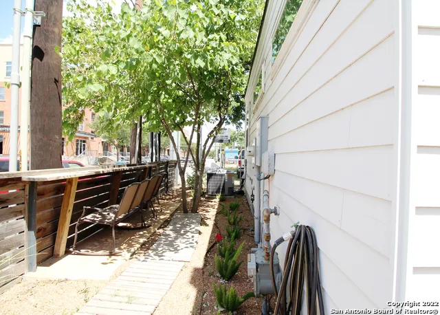 236 E Cevallos Unit UNIT 101 San Antonio, TX 78204
