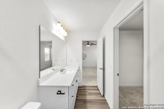 5639 PEARL MDW Converse, TX 78109