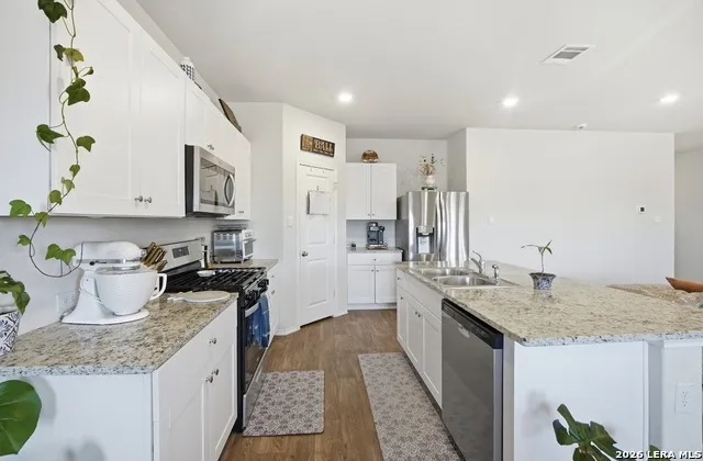 4819 Vogesite Path San Antonio, TX 78253