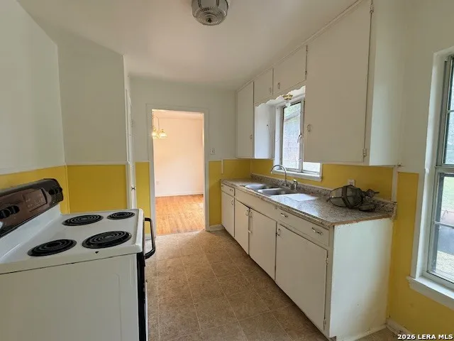 234 DANVILLE AVE San Antonio, TX 78201