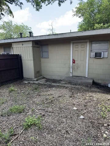 3614 Neer Unit 7 San Antonio, TX 78201