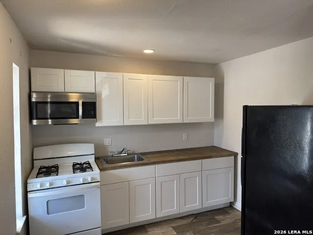 3614 Neer Unit 3 San Antonio, TX 78201