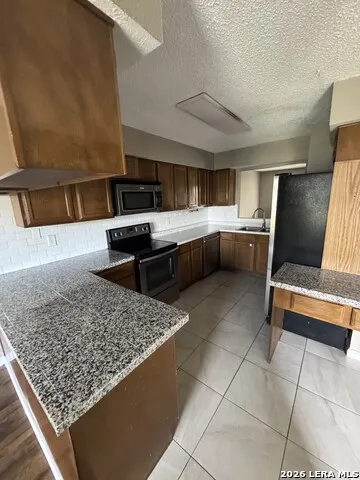 4906 Ali Unit 3 San Antonio, TX 78229