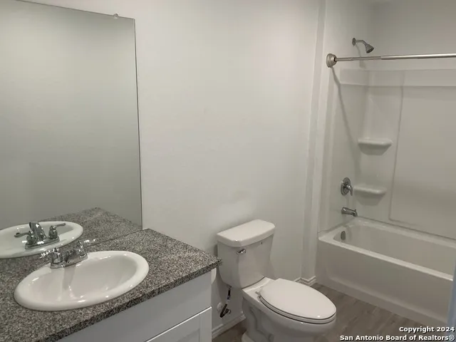 5813 COMPANION LOOP Bulverde, TX 78163