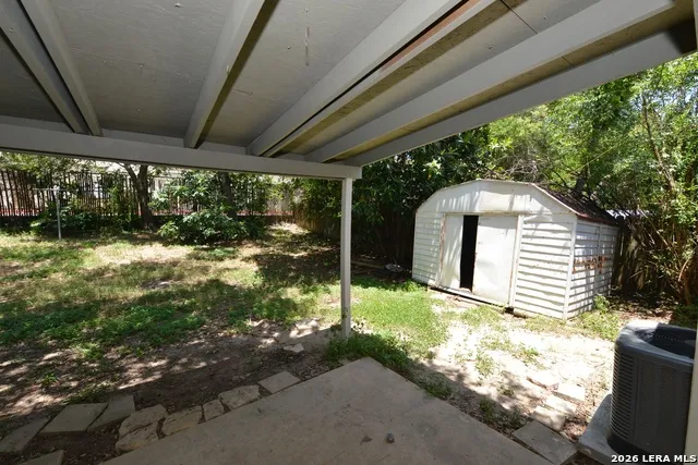 7217 Leading Oaks Live Oak, TX 78233