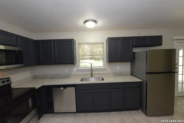 7217 Leading Oaks Live Oak, TX 78233