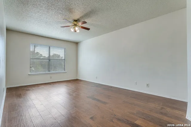 6019 LYNDELL SPGS San Antonio, TX 78244