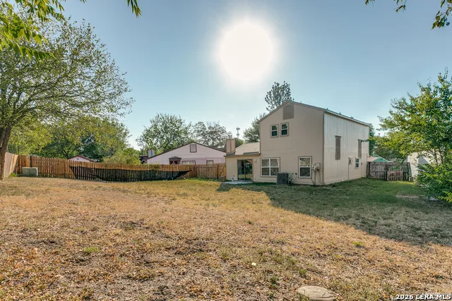 4031 SUNRISE BLUFF DR San Antonio, TX 78244