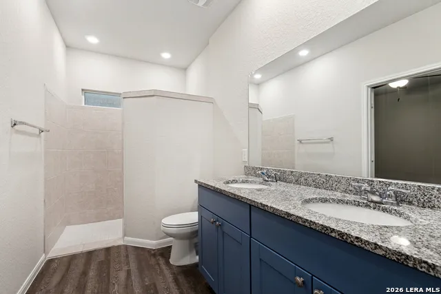 11958 Warbler San Antonio, TX 78221
