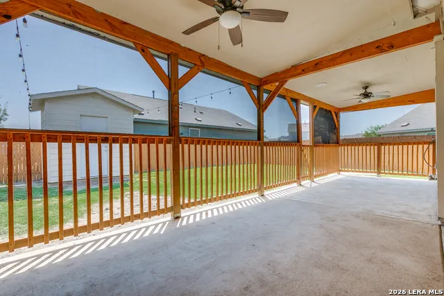 11958 Warbler San Antonio, TX 78221