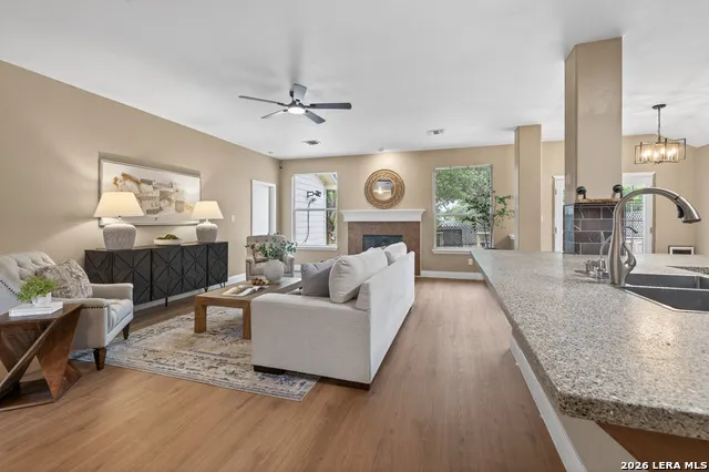1640 Sunstone New Braunfels, TX 78130