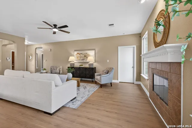 1640 Sunstone New Braunfels, TX 78130