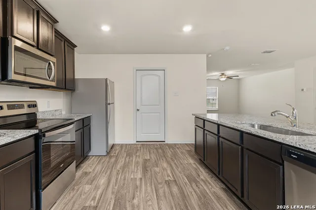 7231 Lazy Canyon San Antonio, TX 78252