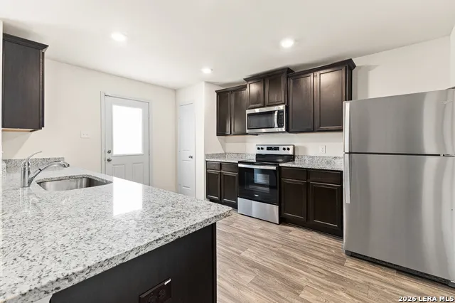 7231 Lazy Canyon San Antonio, TX 78252