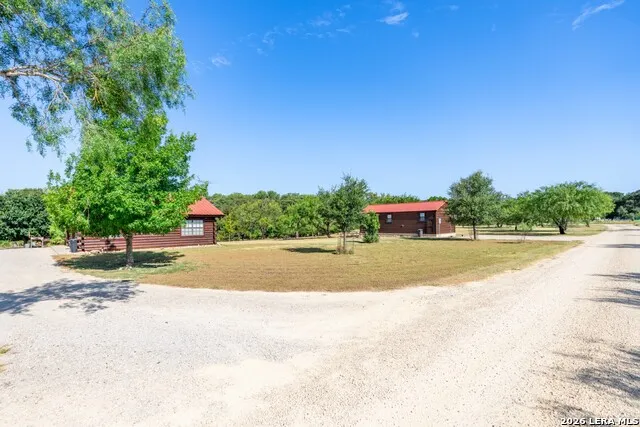 28 Pvt Road 3855 Utopia, TX 78884