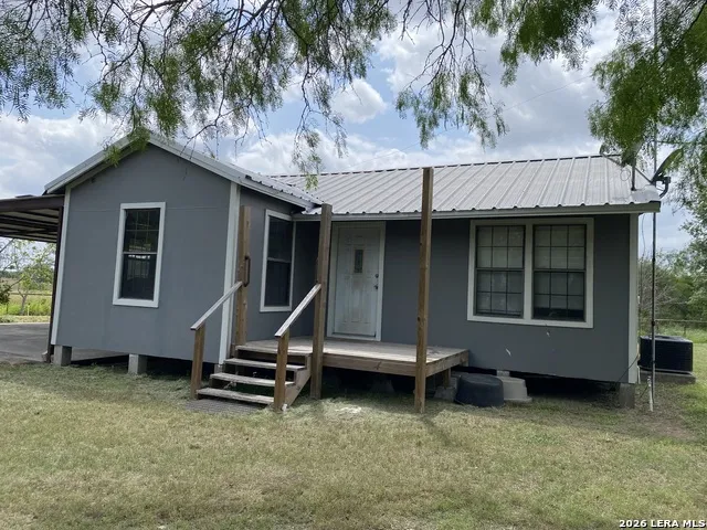 2894 County Road 510 Skidmore, TX 78389
