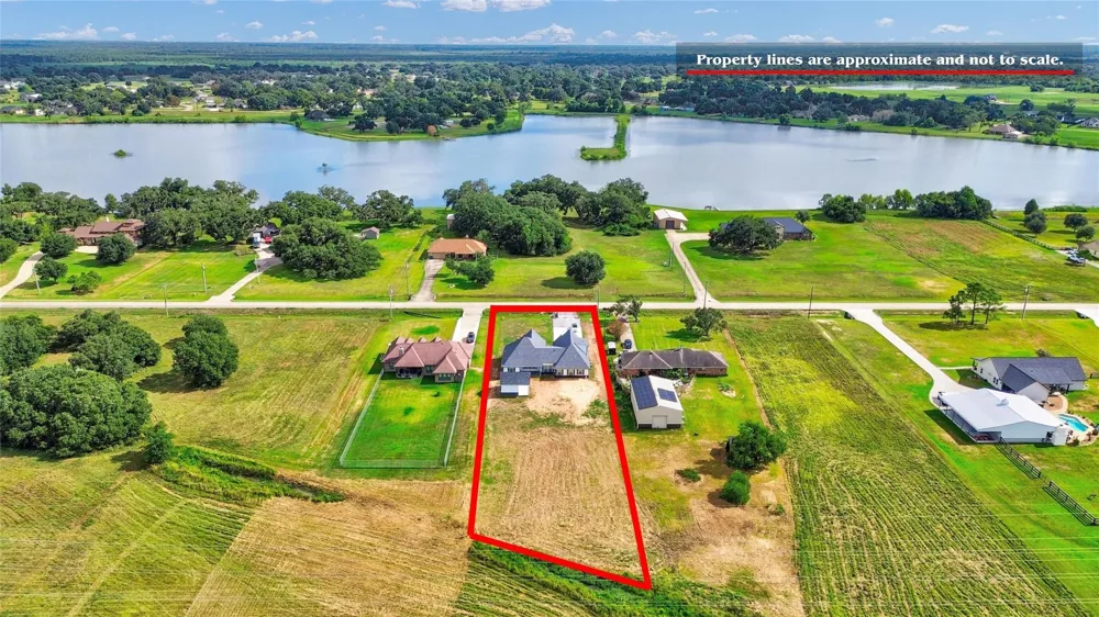 755 Sunset Trail Angleton, TX 77515