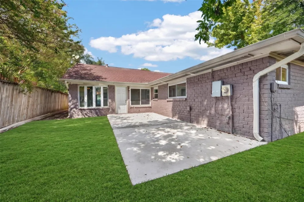 11307 Langdon Lane Houston, TX 77072
