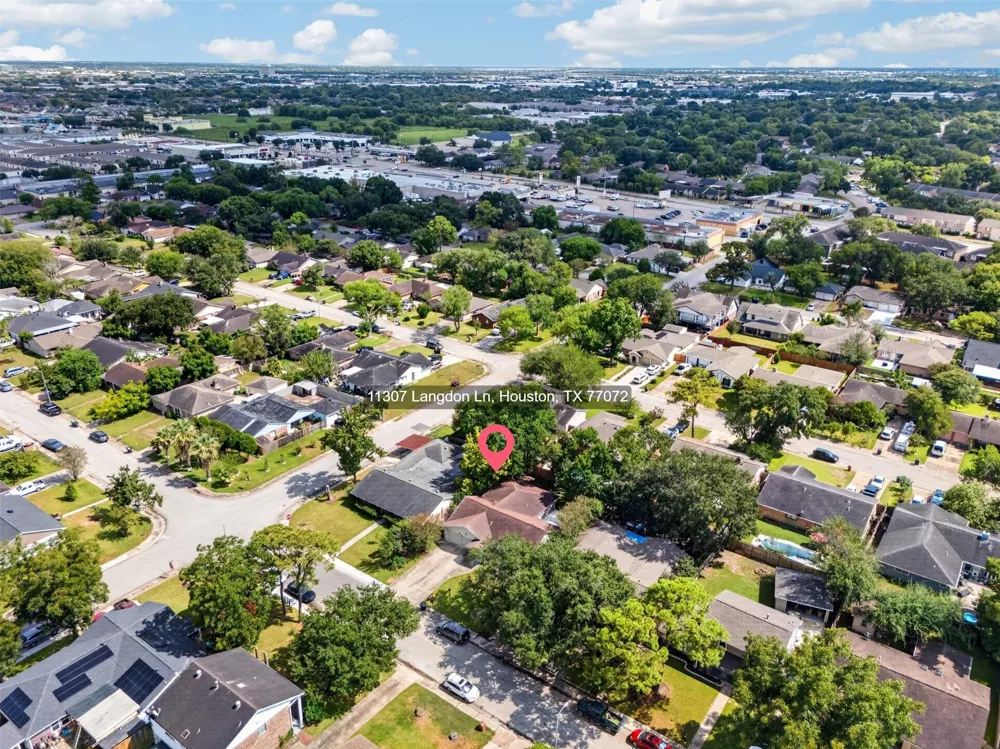 11307 Langdon Lane Houston, TX 77072