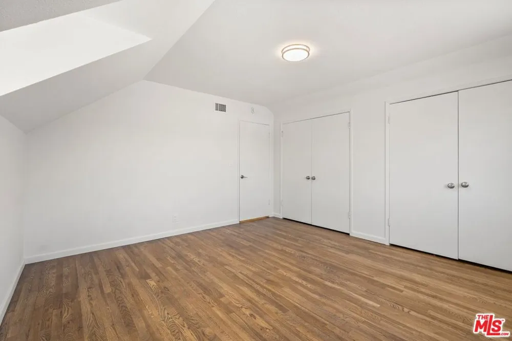 6525 Lubao Avenue Los Angeles, CA 91367