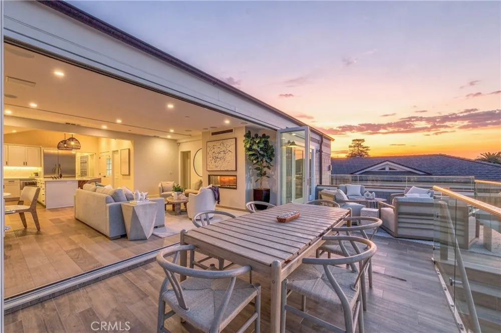 1373 Coast Highway Laguna Beach, CA 92651