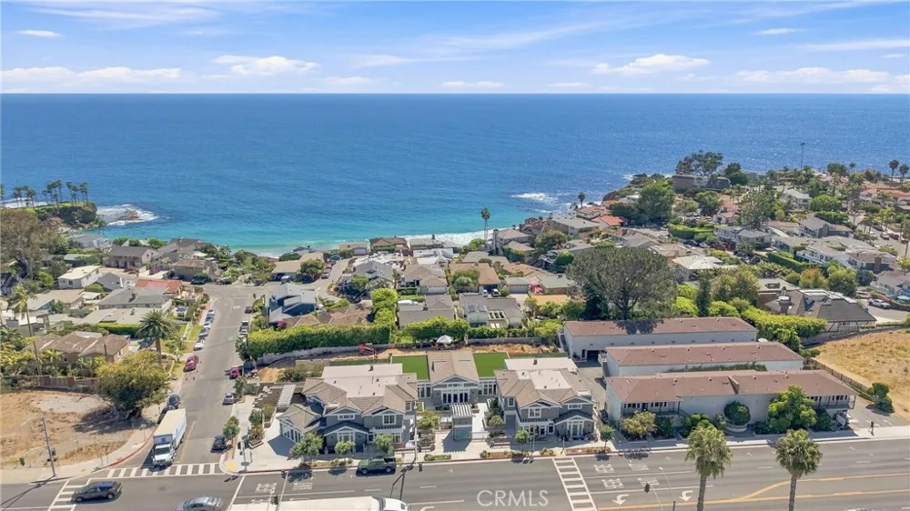 1373 Coast Highway Laguna Beach, CA 92651