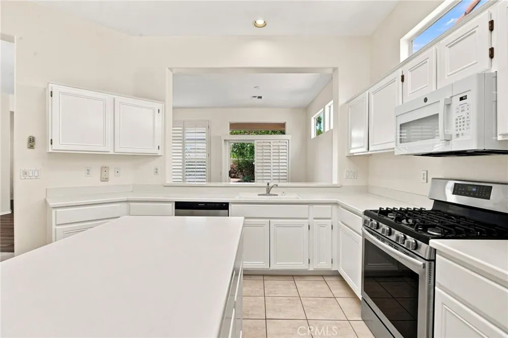 37261 Mojave Sage Palm Desert, CA 92211