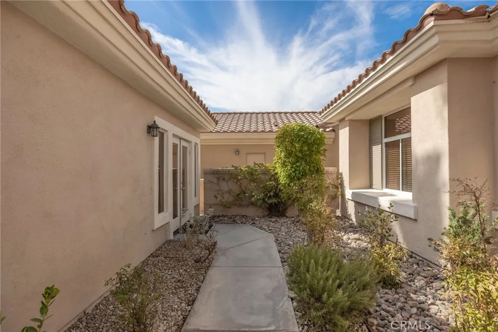 37261 Mojave Sage Palm Desert, CA 92211