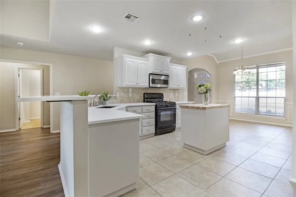 18818 E 80th Street Owasso, OK 74055