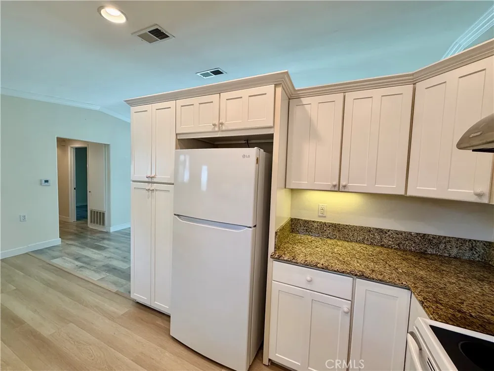 98 Via Estra #C Laguna Woods, CA 92637